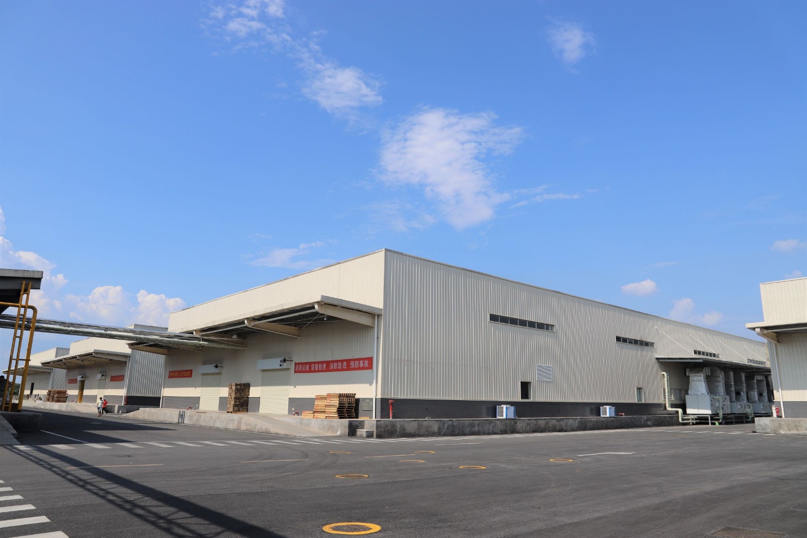 【虎嗅】跑赢大盘的pg电子，可能还会涨